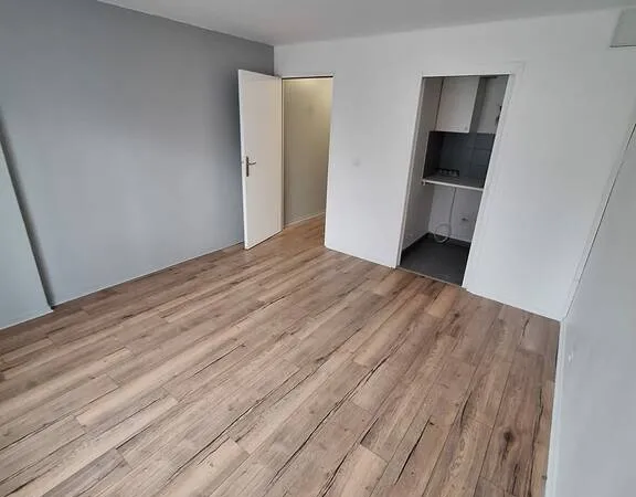 Studio 1 pièce 24 m²