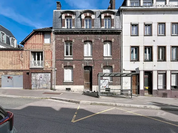Studio 1 pièce 10 m²