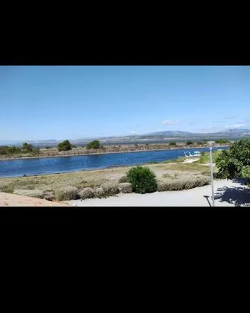 RARE Maison sur port Leucate