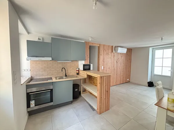 Maison rénovée - 3 chambres - Mesnil en Vallée