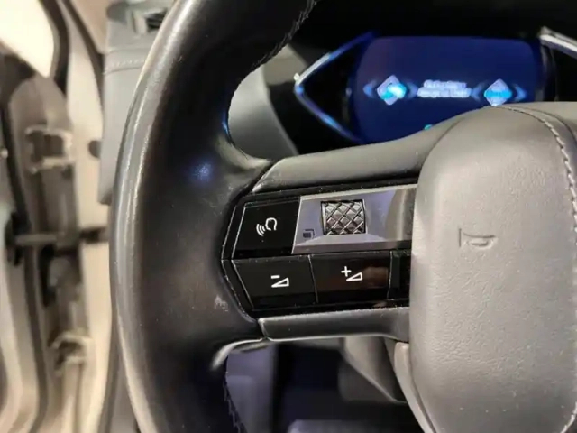Ds Ds 3 crossback e-tense grand chic 4cv — photo 15