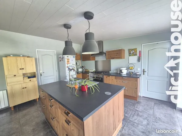 Maison 5 pièces 99 m²