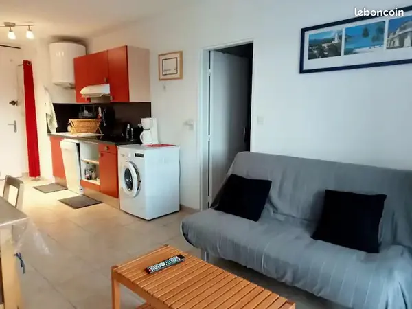 F2 meublé 50m de la plage 35m2