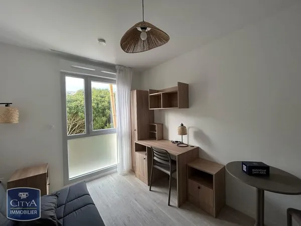 A LOUER : Au coeur du quartier universitaire , logement é....