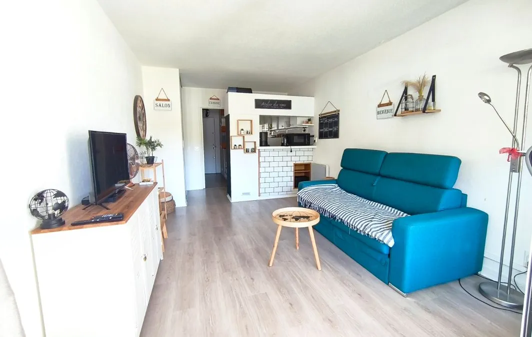 Photo 1