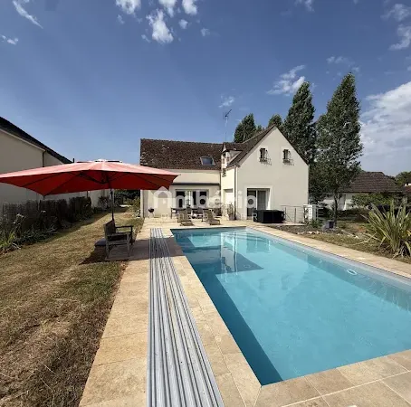 Maison 8 pièces 196 m²