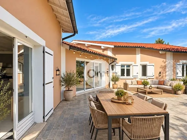 Maison 5 pièces 233 m²