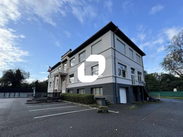 Bureaux 1464 m²