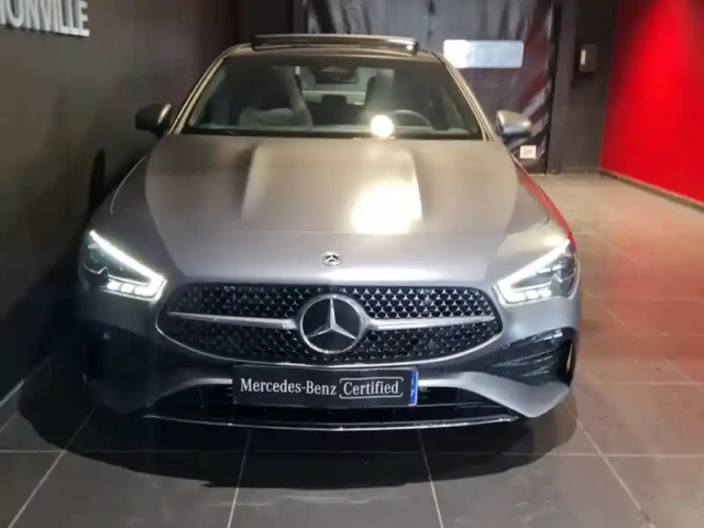 Mercedes Cla 200 d coupé amg line — photo 24