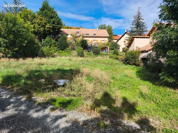 Terrain à romette