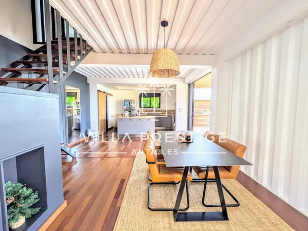 Villa 5 pièces 153 m²