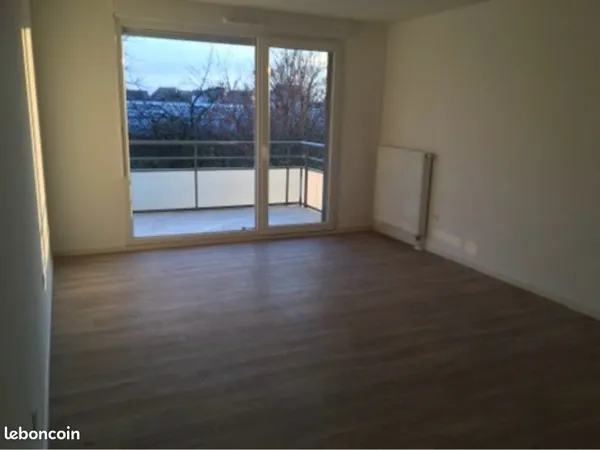 Très beau 2 pièces avec terrasse