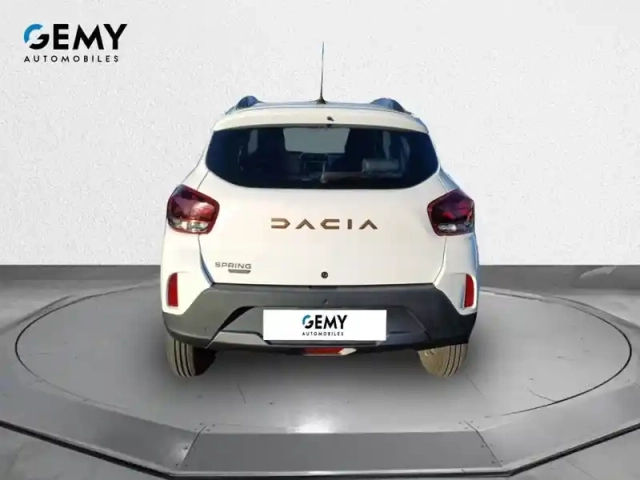 Dacia Spring — photo 5