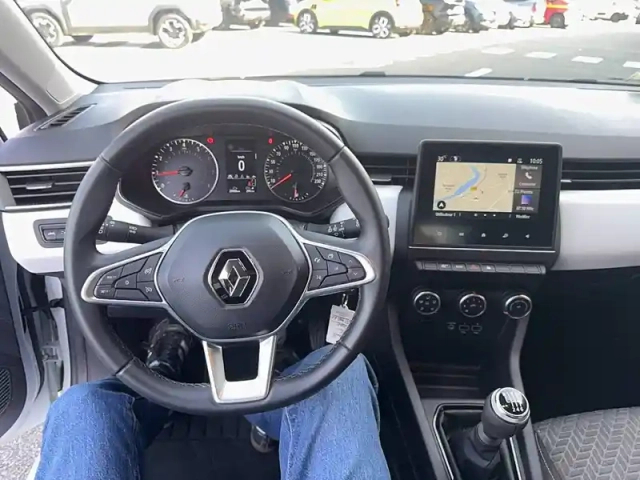 Renault Clio tce 90 — photo 12