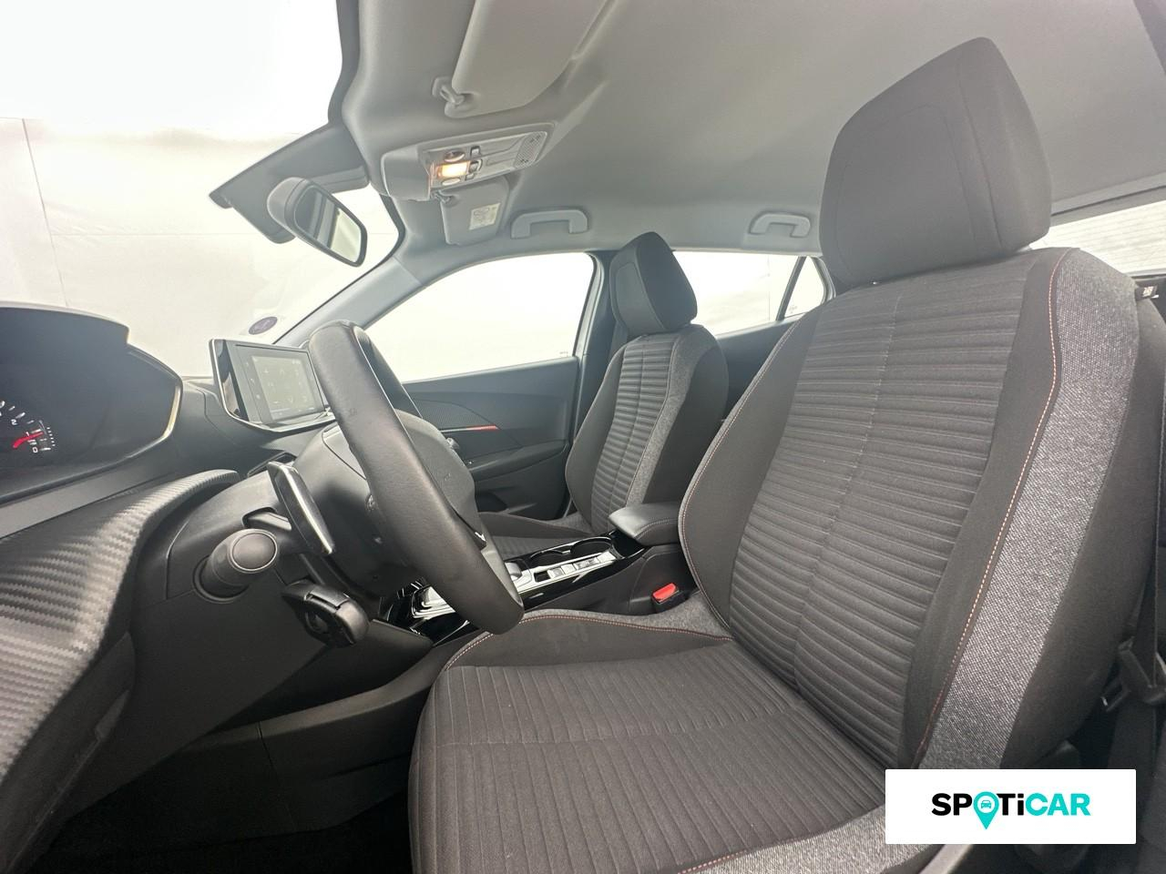 Peugeot 2008 1.2 puretech 130ch s&s active pack eat8 — photo 9