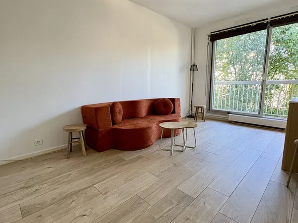 Paris 15€ - Studio meublé avec balcon et parking - Pasteu
