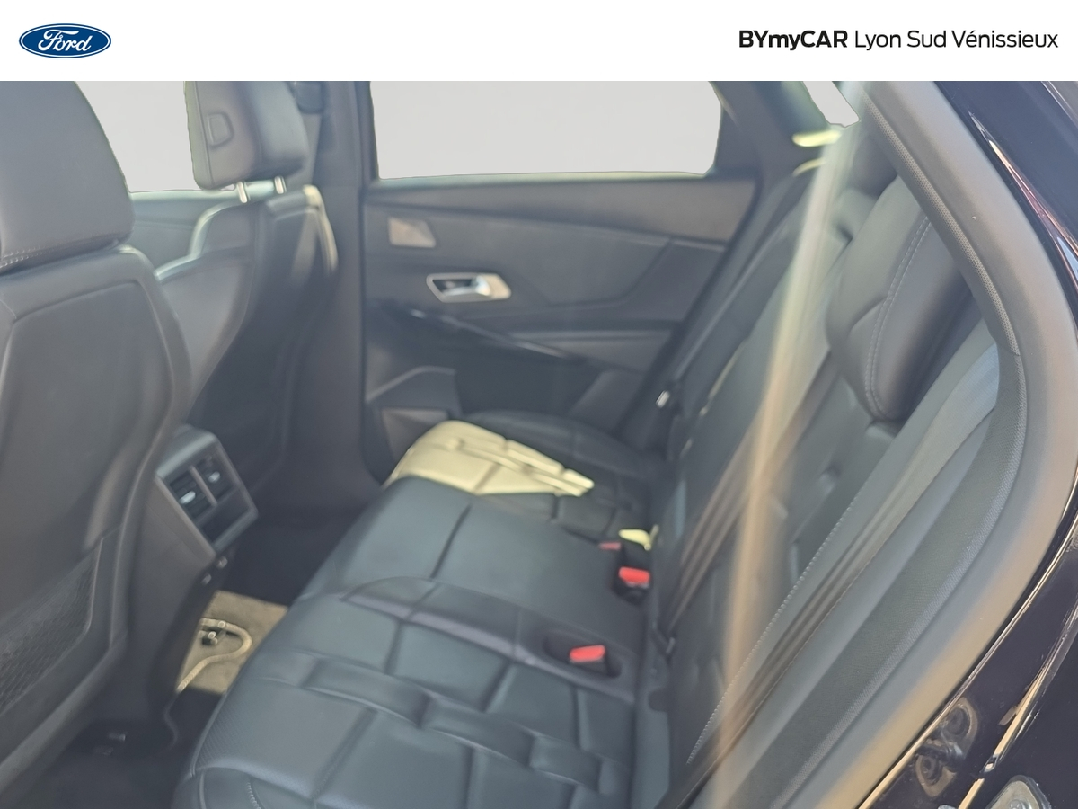 DS7 Crossback Hybride E-Tense 300 EAT8 4x4 — photo 12