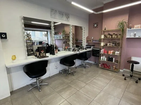 Local commercial de 45 m² en centre-ville de Châtillon-sur-Seine