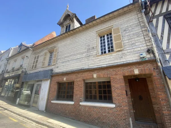 Immeuble 6 pièces 212 m²