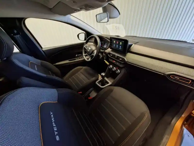 Dacia Sandero tce 90 — photo 12