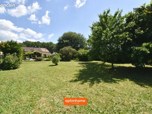 Maison 8 pièces 240 m²