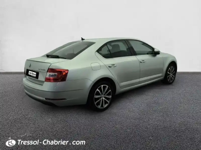 Skoda Octavia 1.5 tsi 150 ch dsg7 clever — photo 2