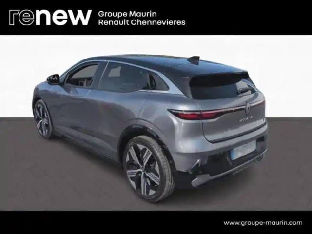Renault Megane e-tech electric ev60 220ch iconic super charge -b — photo 11