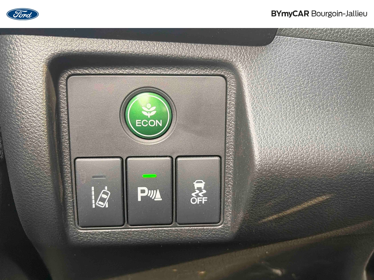 Honda HR-V 1.5 i-VTEC CVT — photo 18
