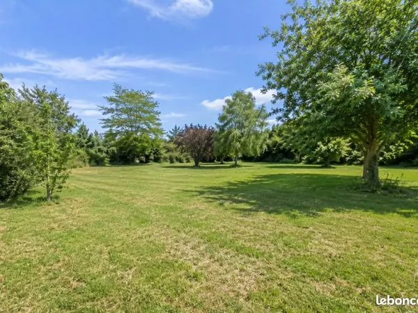 Terrain 212 m² Saint Jean De Liversay