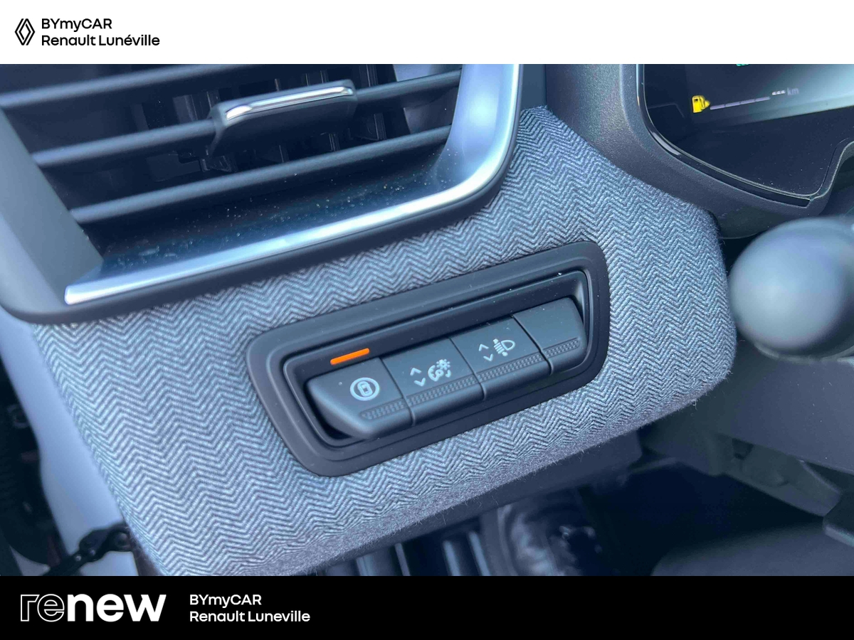 Renault Clio TCe 90 ch GSR2 — photo 18