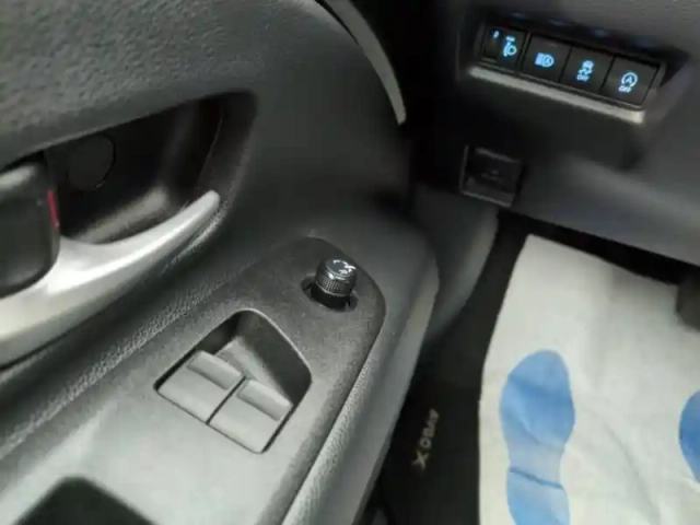 Toyota Aygo X 1.0 vvt-i 72ch dynamic s-cvt my24 — photo 10