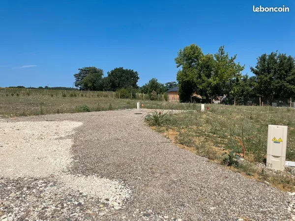 Terrain à bâtir - lot viabilisé