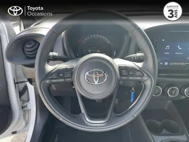 Toyota Aygo X 1.0 vvt-i 72ch dynamic my24 — photo 9