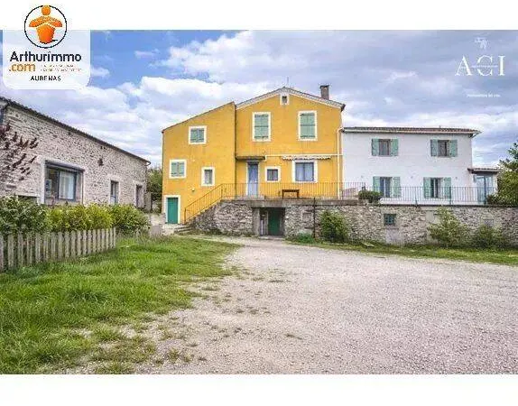 Maison 6 pièces 127 m²