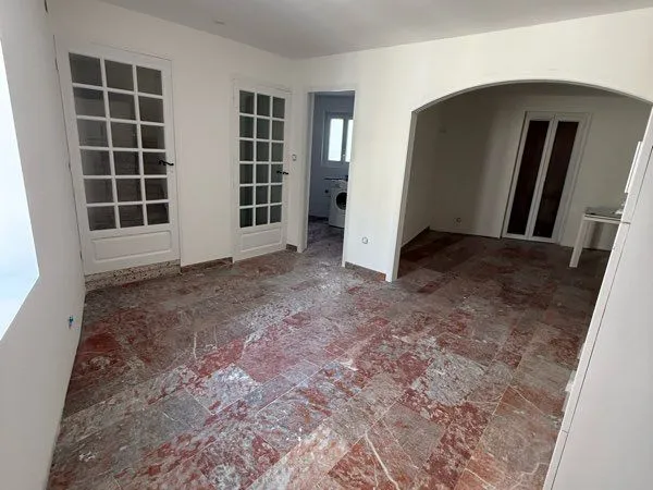 Maison de ville 95 m² - 2 logements - fort potentiel locatif - narbonne