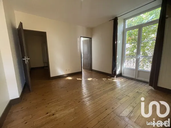 Appartement 7 pièces 92 m²