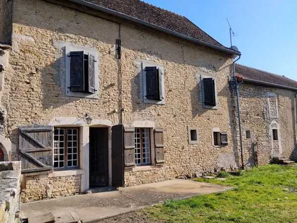 Vends maison en pierres