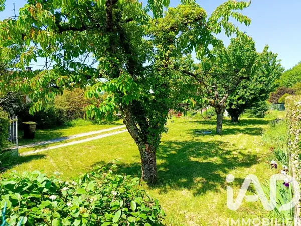 Terrain 570 m²