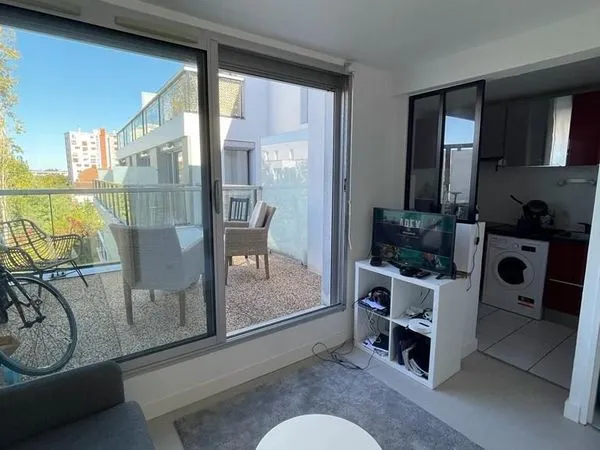 Studio 1 pièce 18 m²