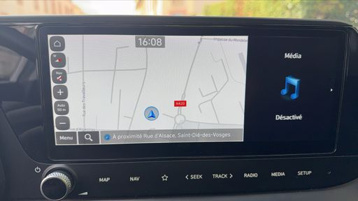 Hyundai Bayon 1.0 T-GDi MHEV 100 - Creative – 2022 – 52200 km – Hybride essence – Boîte Manuelle — photo 18
