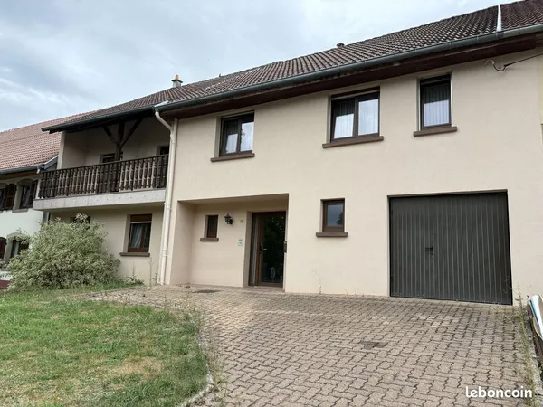 Maison de village 8 pièces 233 m²