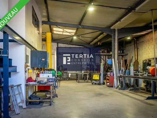 Local d'activité 334 m²