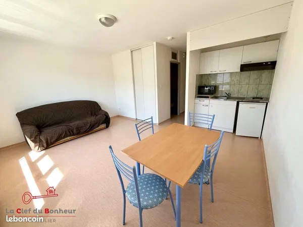 Immeuble 20 pièces 500 m²