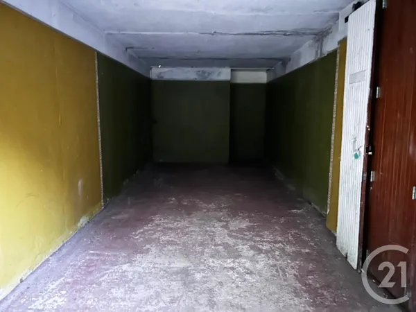 Box de stockage 16 m²