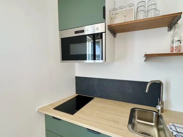 Location au mois, jusqu'à avril
