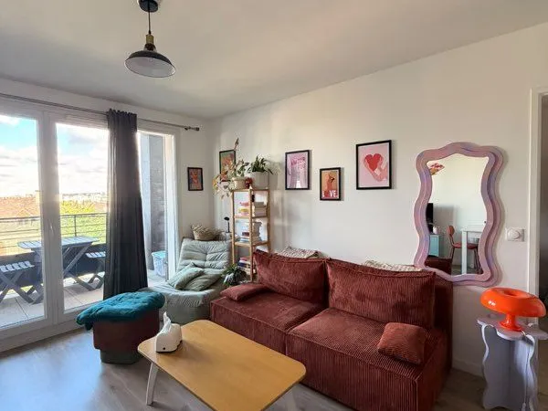 Joli F2 proche centre ville
