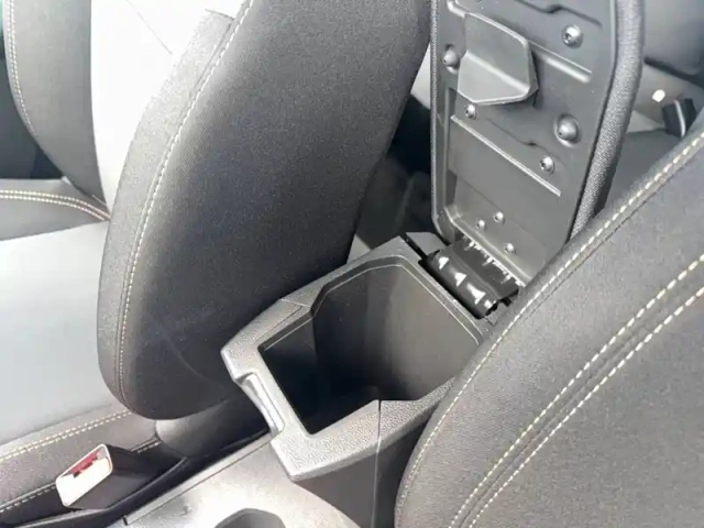 Dacia Sandero eco-g 120 auto — photo 47