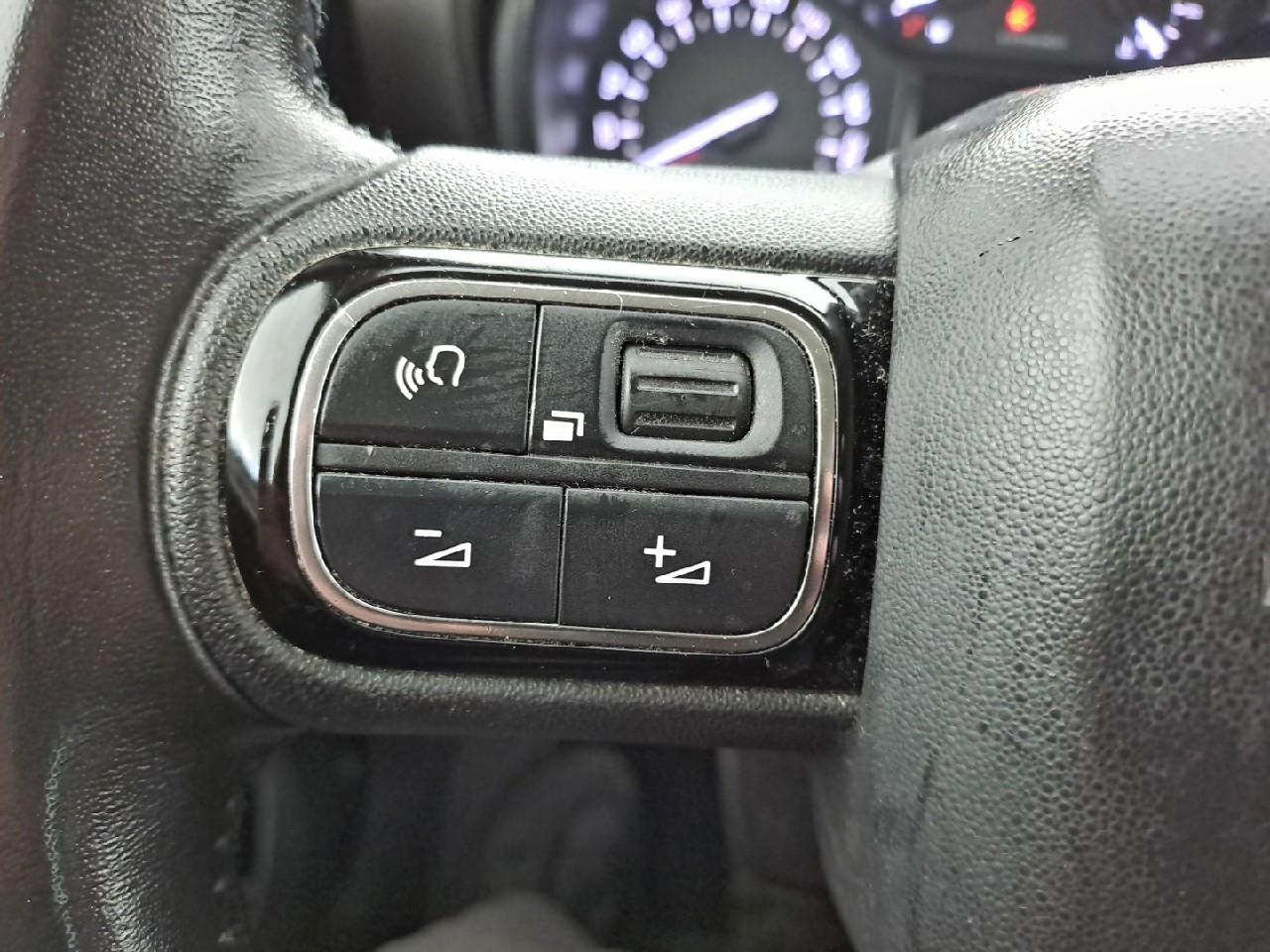 Citroën C3 Aircross puretech 130 s&s eat6 c-series — photo 30
