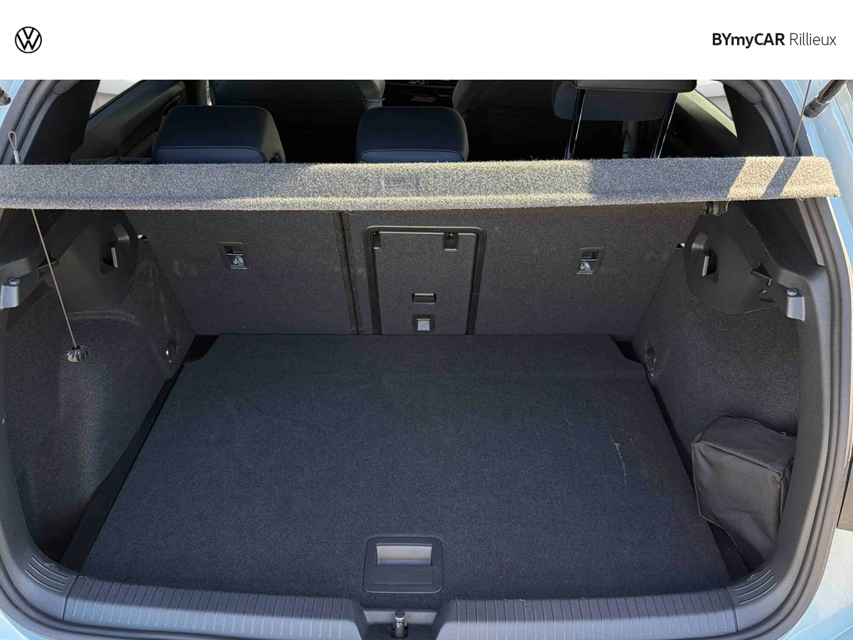 Volkswagen Golf 1.5 eTSI EVO2 150 DSG7 — photo 13