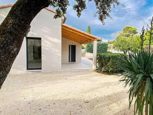 Maison de plain-pied 3 pièces 87 m²